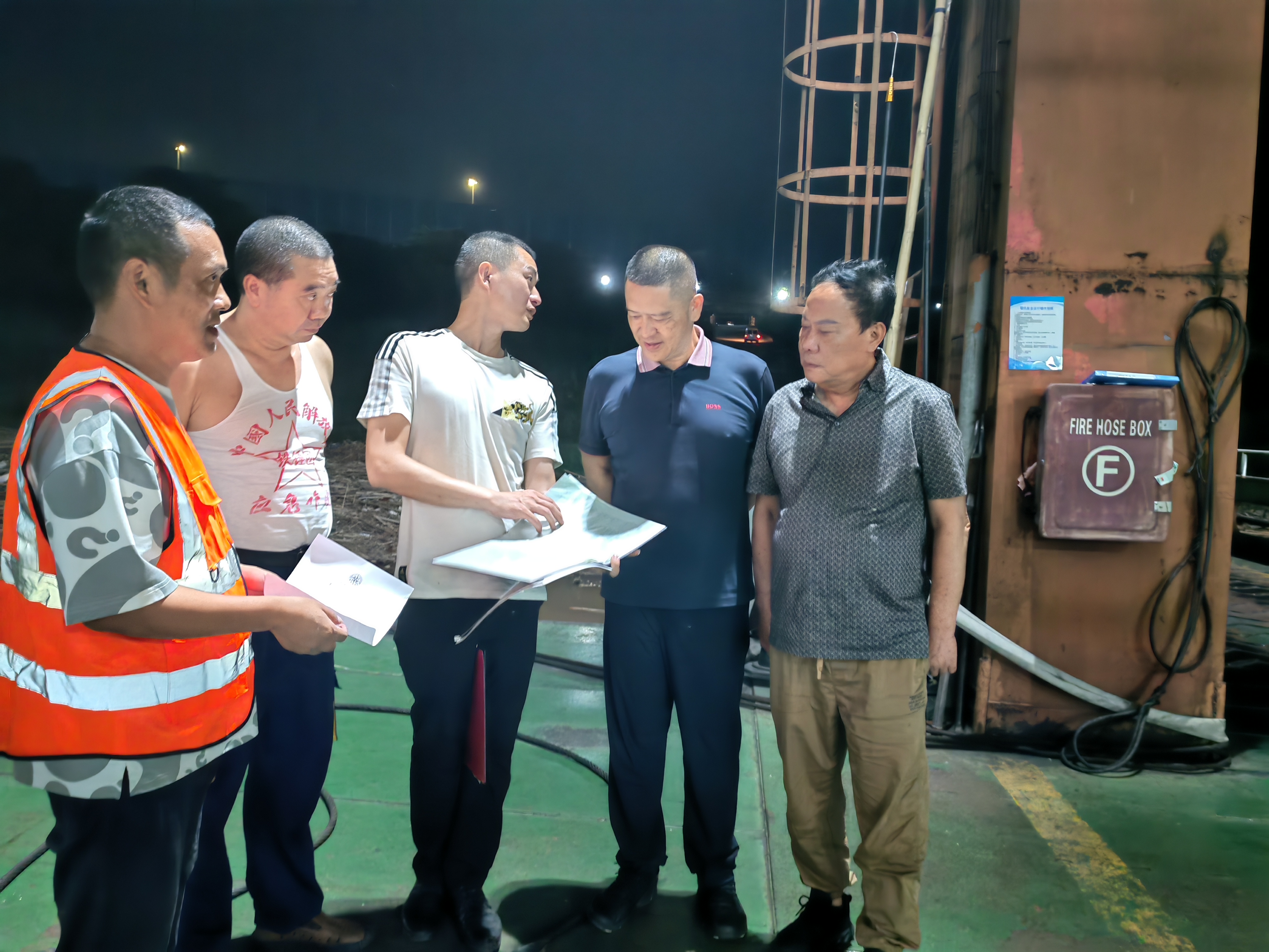 公司领导深入“华嘉1号”轮开展安全生产检查与指导工作